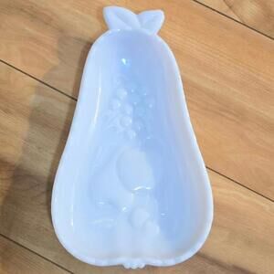 Vintage Hazel-Atlas Milk Glass Dish